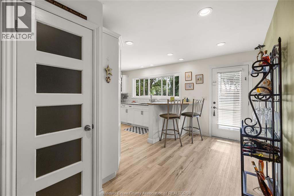 1233 Croydon DRIVE - Image 14