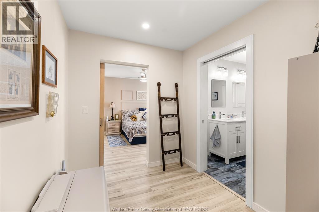 1233 Croydon DRIVE - Image 20