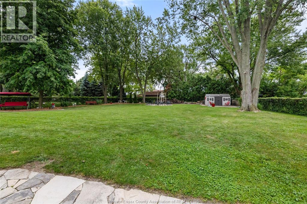 1233 Croydon DRIVE - Image 39