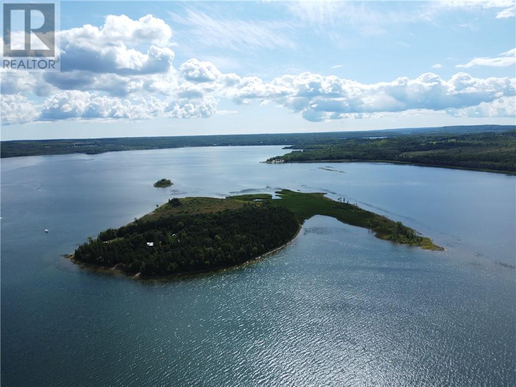 West Portion Snake Island - Image 14