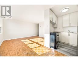 Foyer - 310 - 85 Lawton Boulevard, Toronto, ON M4V1Z7 Photo 6