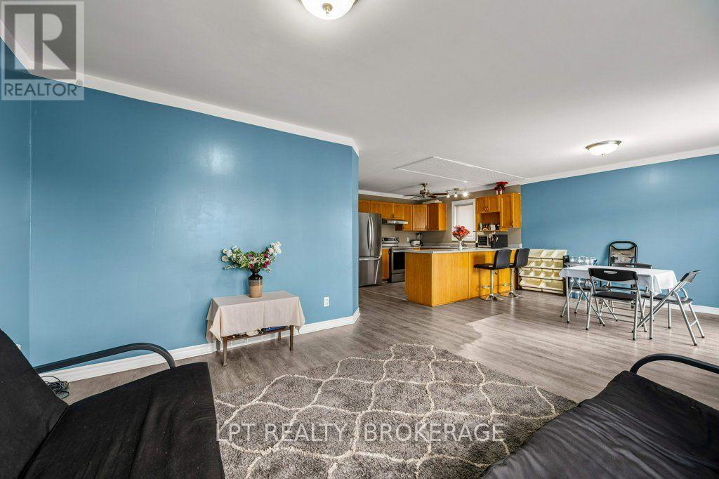 8 WILFRED CRESCENT - Image 18