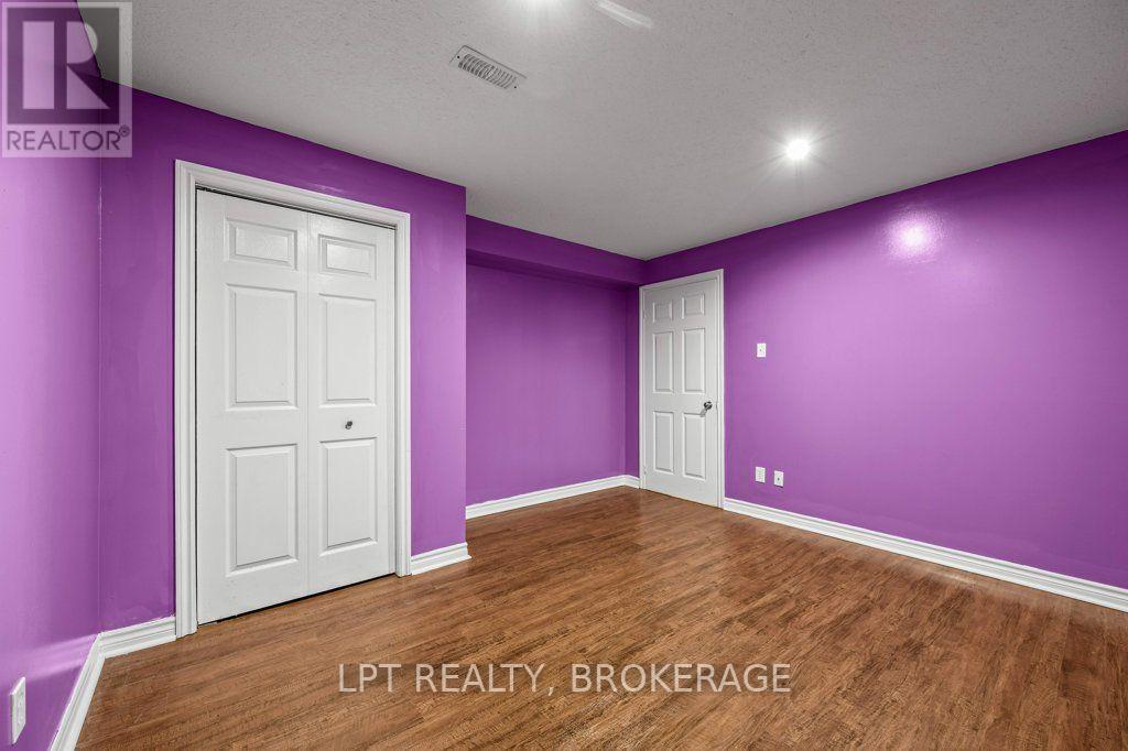 8 WILFRED CRESCENT - Image 25