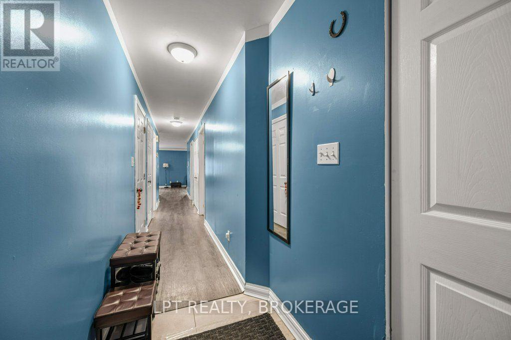 8 WILFRED CRESCENT - Image 9