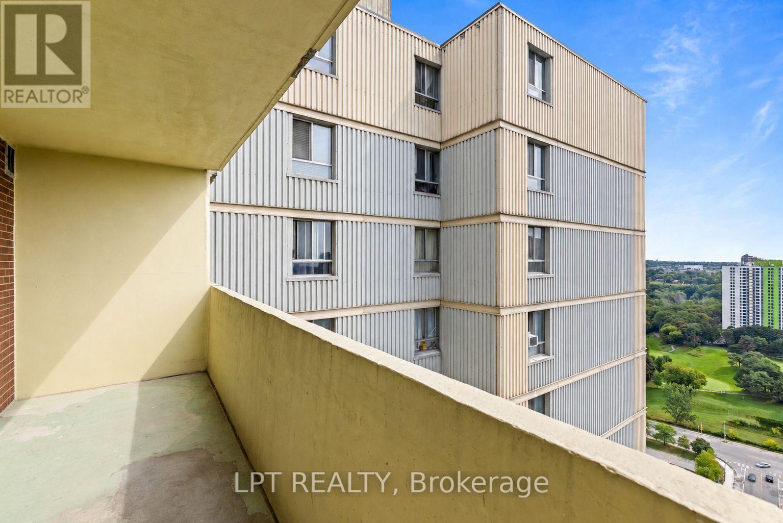 #2811 5 MASSEY SQUARE - 13