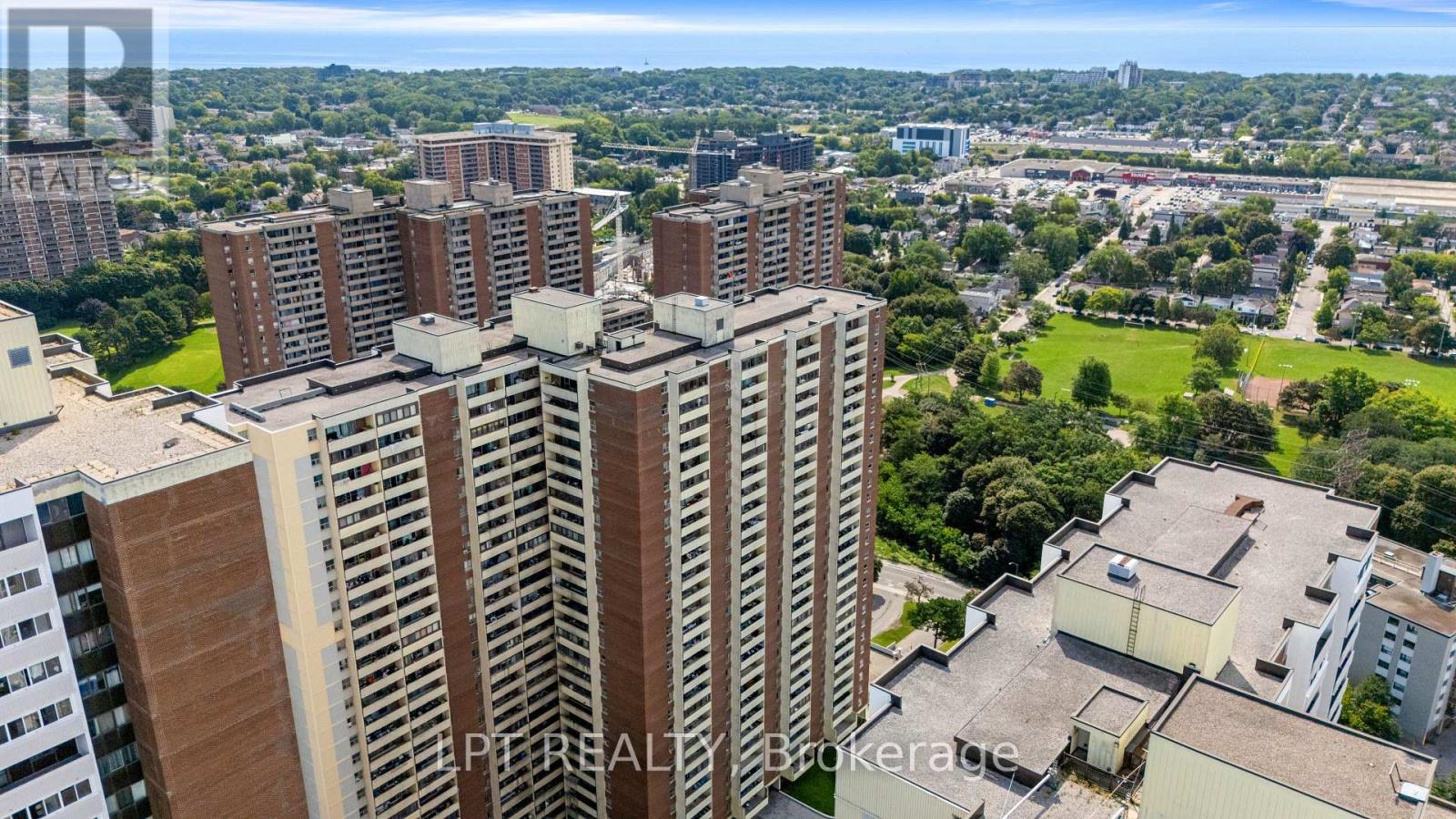 #2811 5 MASSEY SQUARE - 2