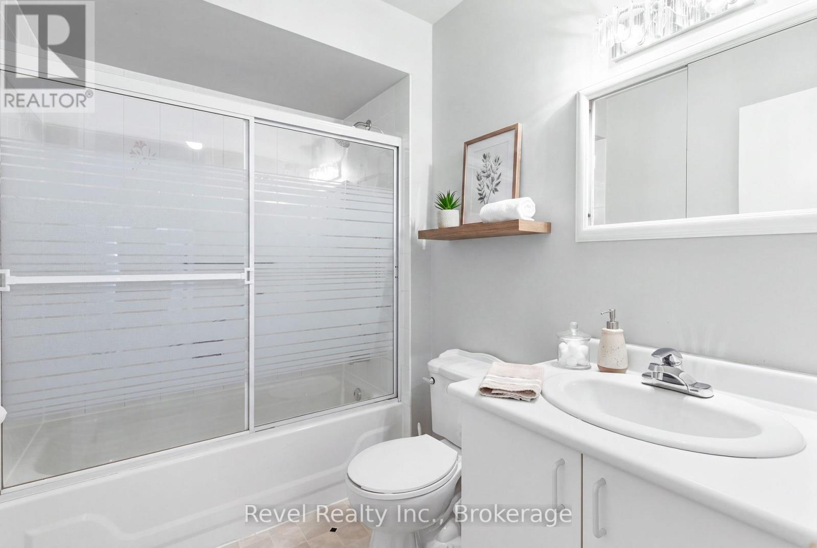 164 ELGIN STREET - Image 24
