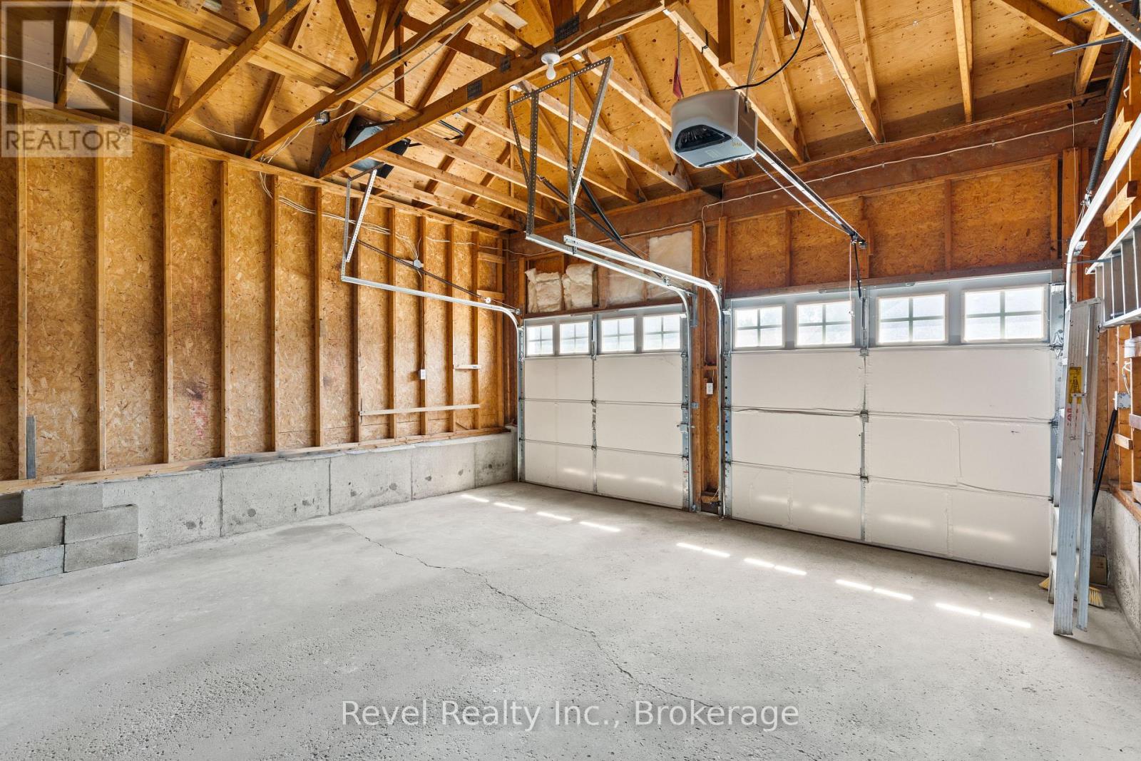 164 ELGIN STREET - Image 38