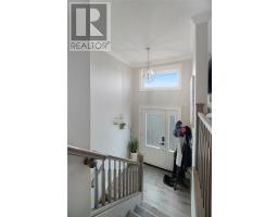 56 Oaken Drive thumbnail 10