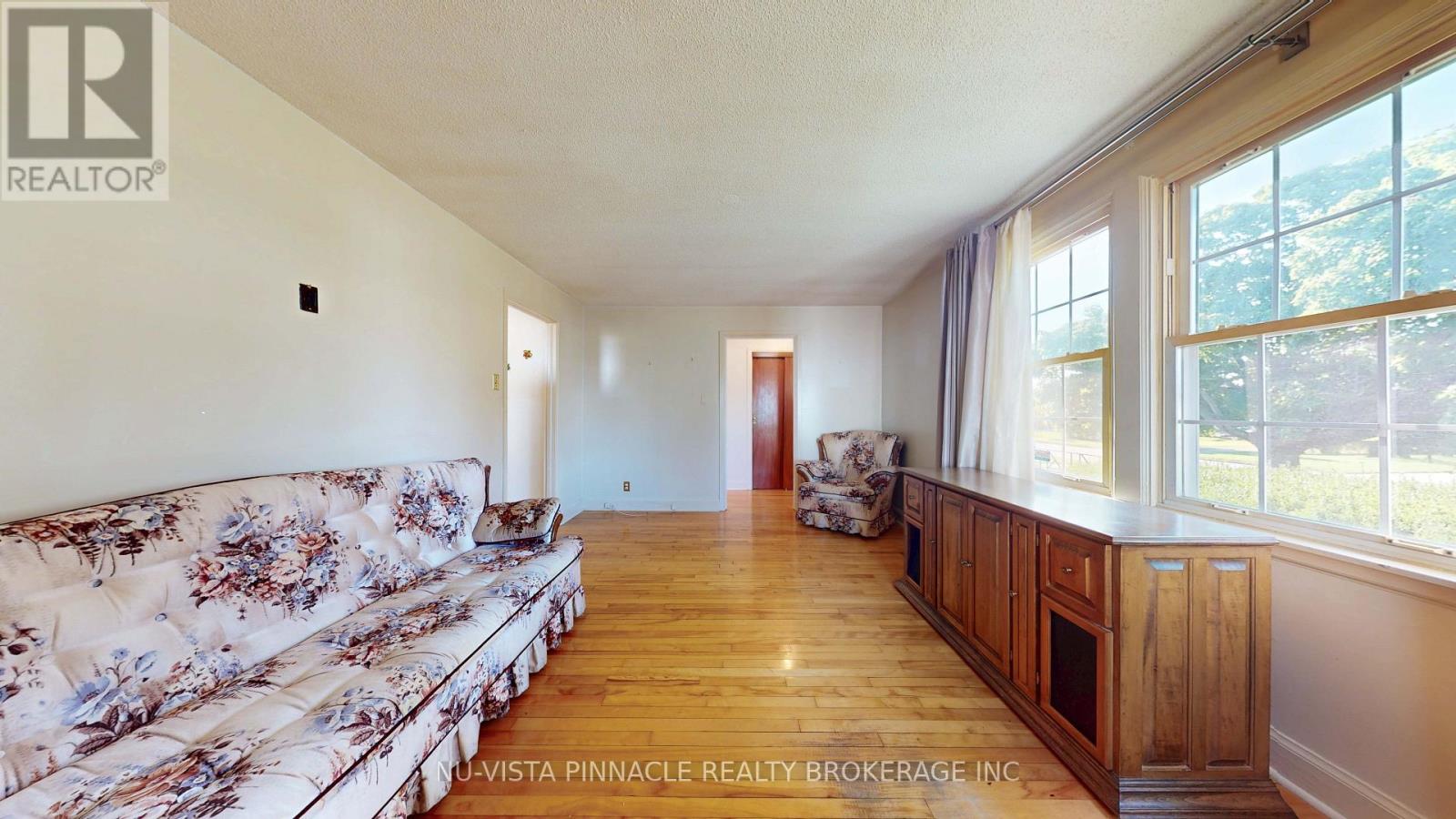 656 WINBLEST AVENUE - Image 12