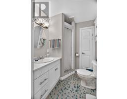 10 O'Flaherty Crescent thumbnail 18