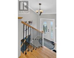 10 O'Flaherty Crescent thumbnail 2