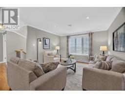 10 O'Flaherty Crescent thumbnail 3