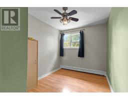 22 Holbrook Avenue thumbnail 10
