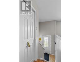 22 Holbrook Avenue thumbnail 13