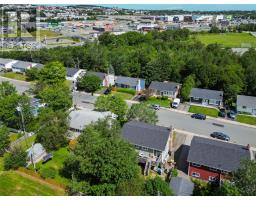 22 Holbrook Avenue thumbnail 19