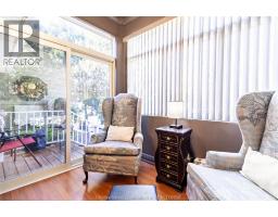 Family room - 335 Wellington Street West, Chatham, ON N7M1K2 Photo 14