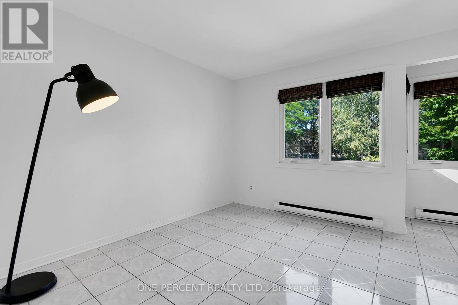 350 STOWE COURT - Image 15