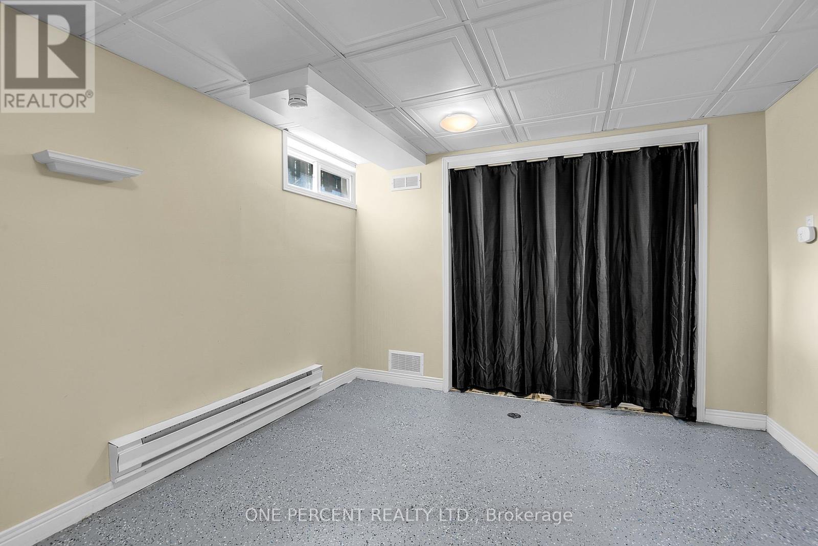 350 STOWE COURT - Image 28