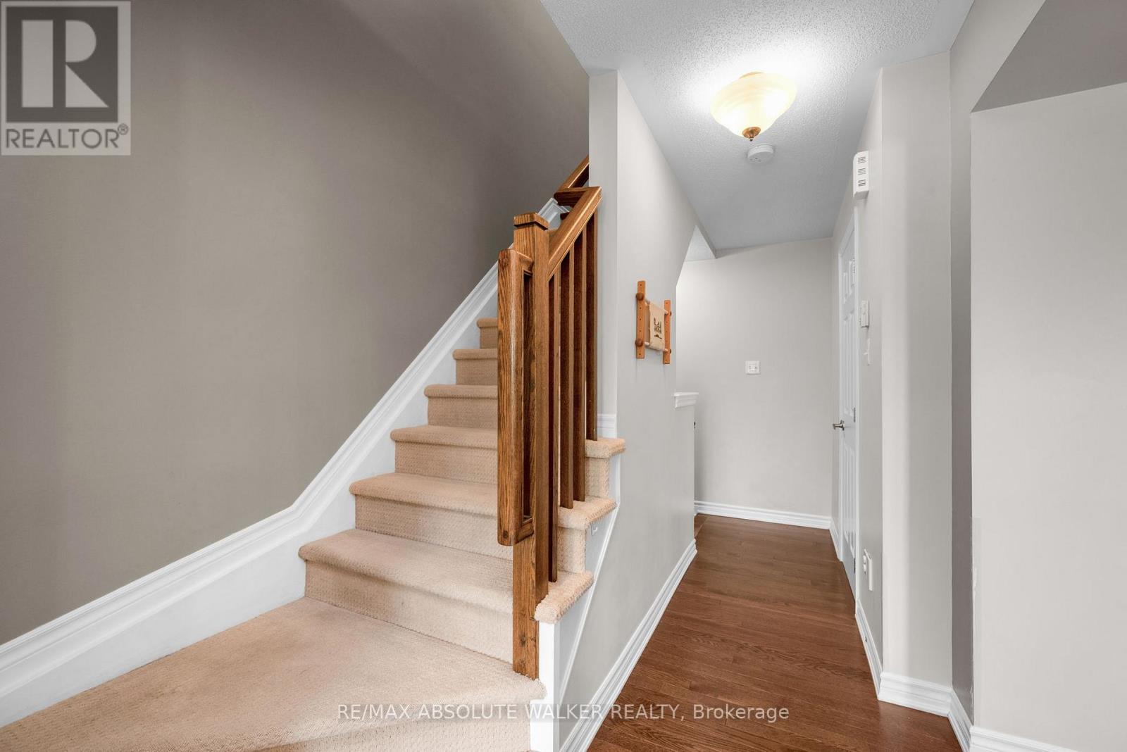 156 SUNSHINE CRESCENT - Image 18