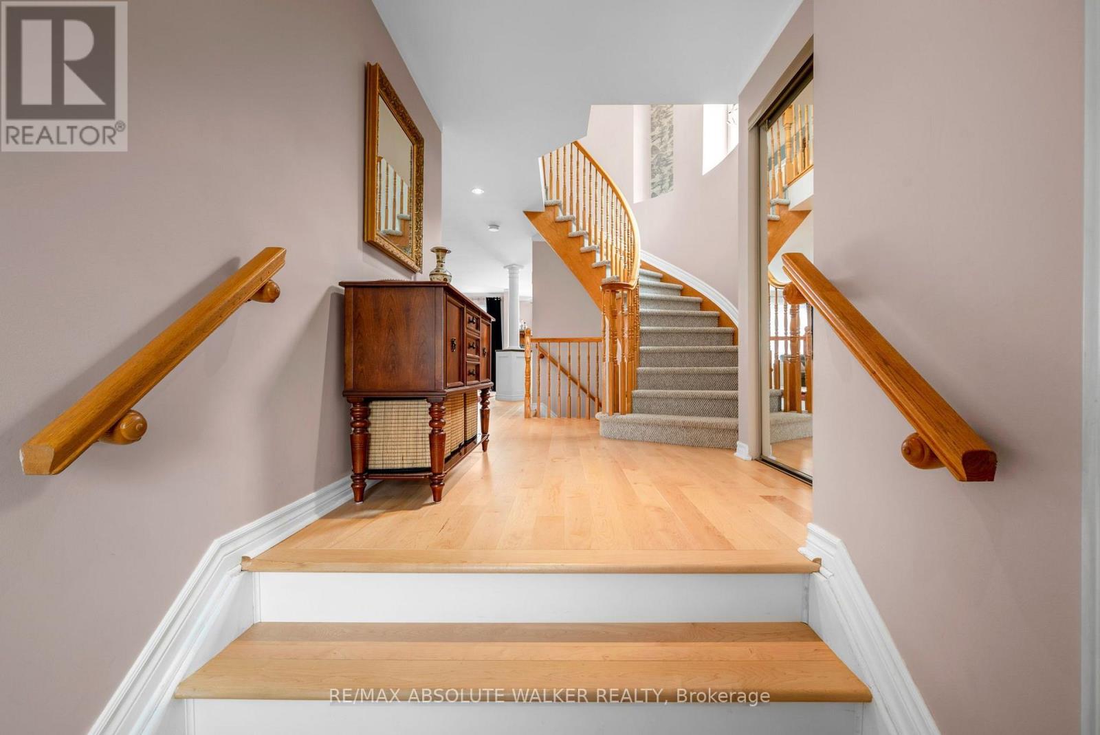 446 GOLDENBROOK WAY - Image 11