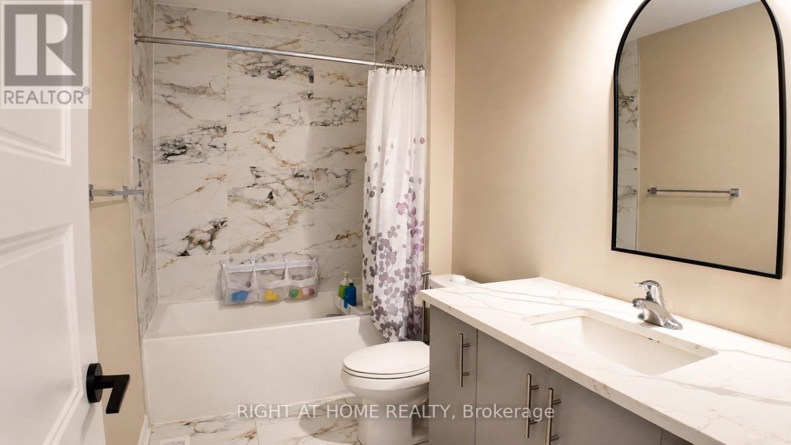 1216 DIAMOND STREET - Image 20