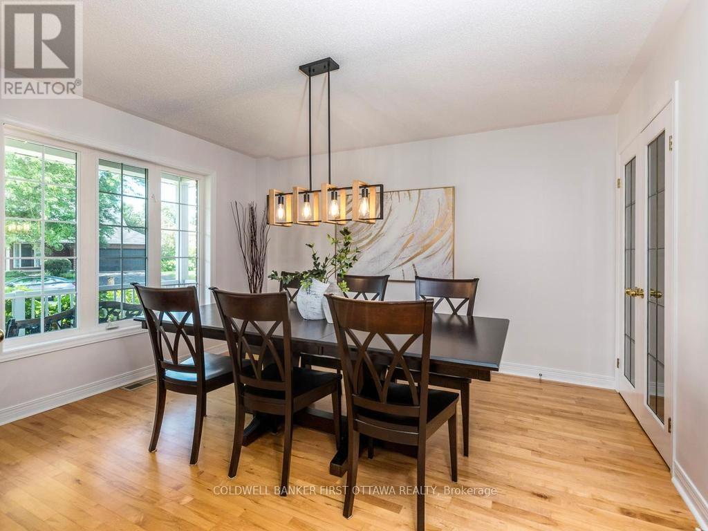 5 HEARN CRESCENT - 8