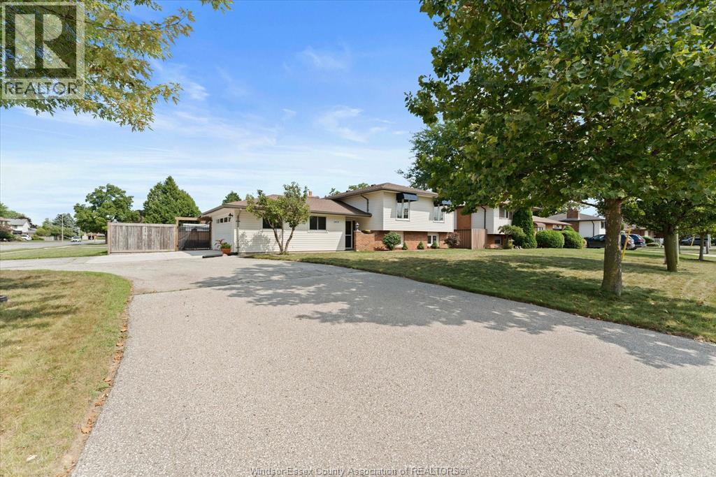 2402 St. Alphonse AVENUE - Image 26
