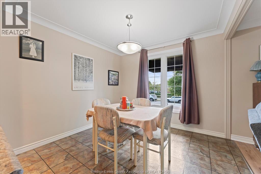 2402 St. Alphonse AVENUE - Image 8