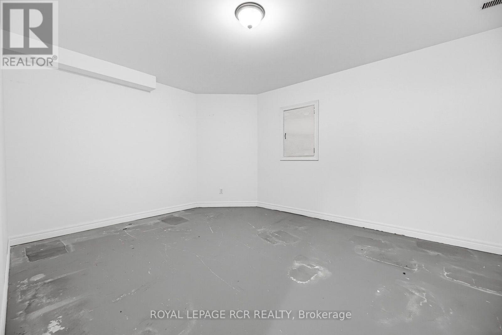 20 KIRKWOOD CRESCENT - Image 39
