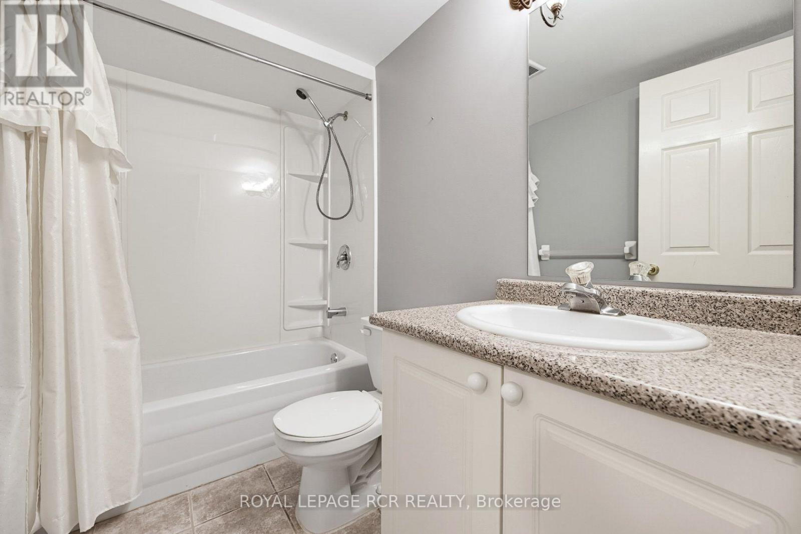 20 KIRKWOOD CRESCENT - 42