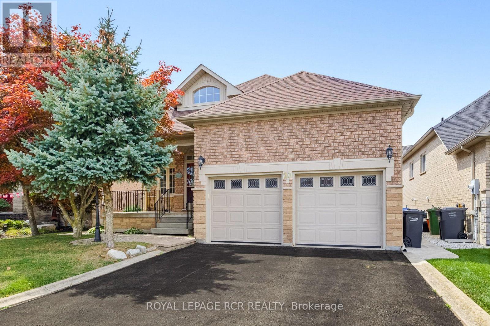20 KIRKWOOD CRESCENT - 48