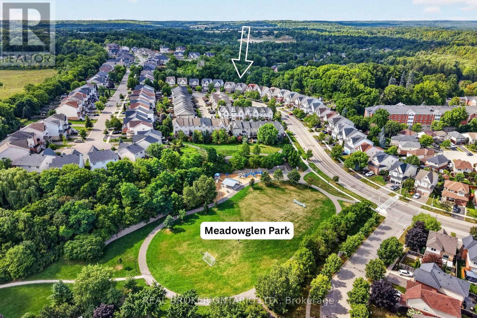 60 MEADOWGLEN BOULEVARD - 6