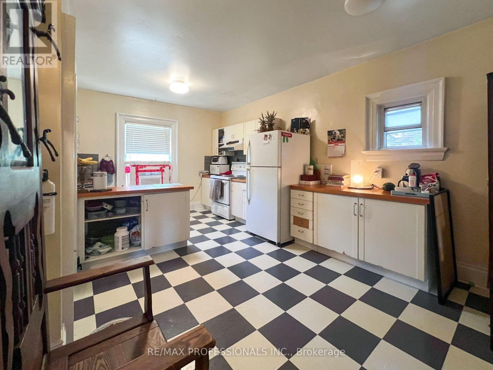 284 INDIAN ROAD - Image 28