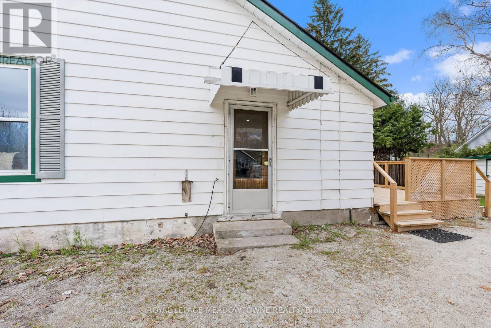 1442 MILL STREET - 7