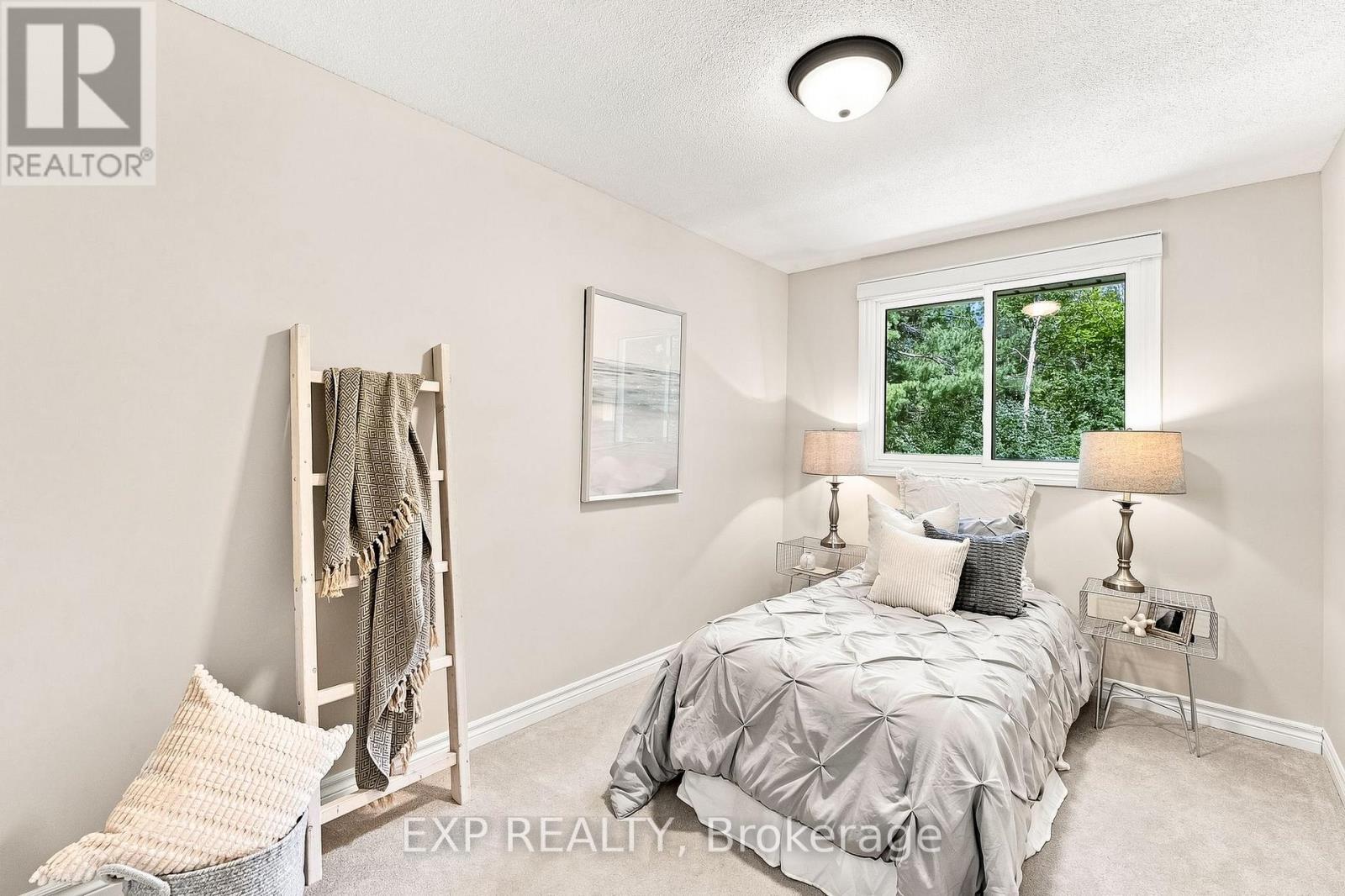136 COULTER DRIVE - Image 27