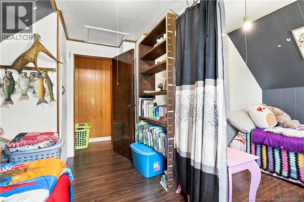 29 McAdam Street - 28