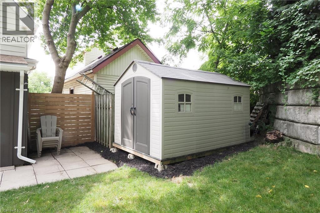19 DOUGLAS Street - 42