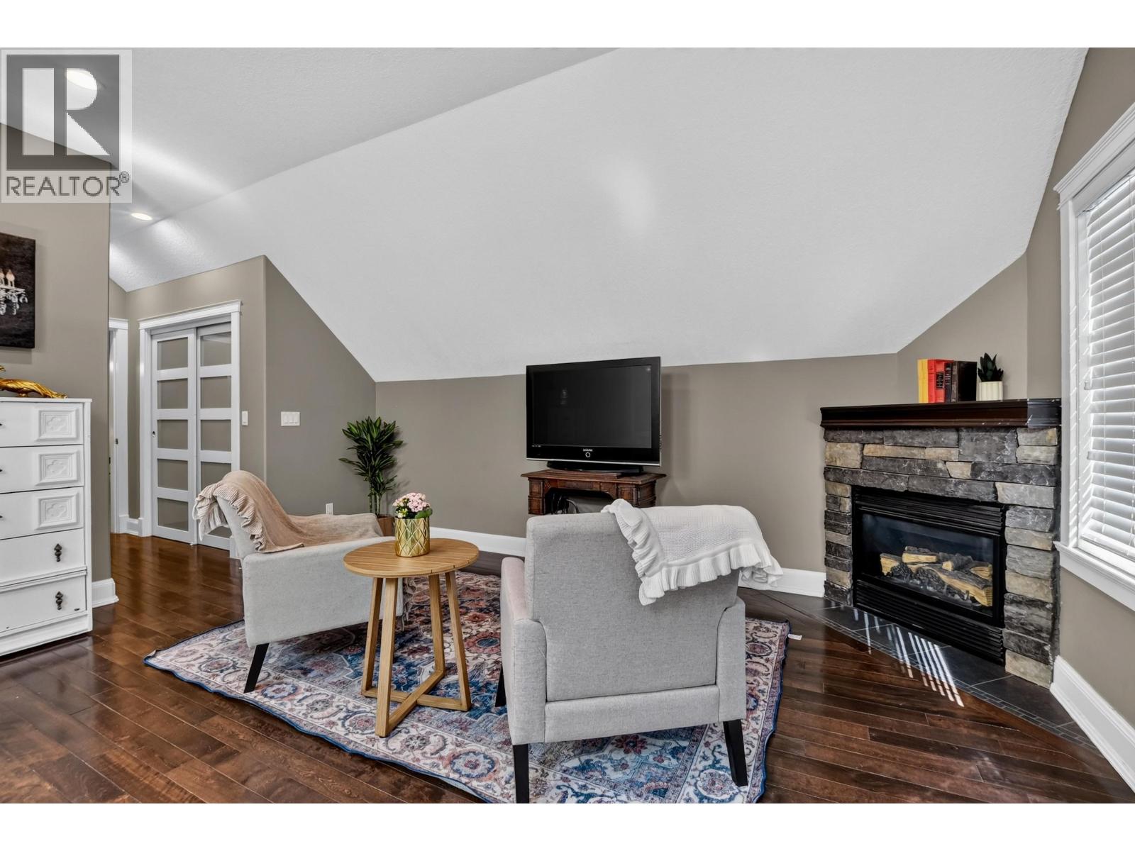 4260 MUERMANN ROAD - 27