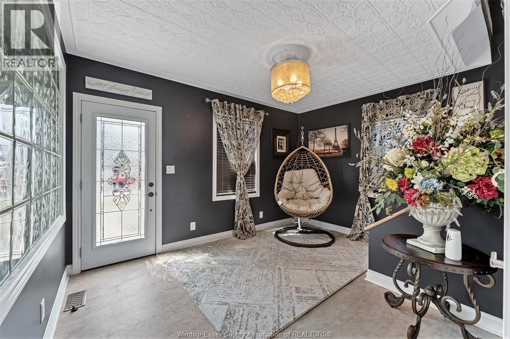 858 LESPERANCE - Image 14