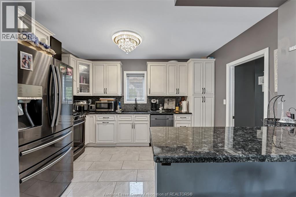 858 LESPERANCE - Image 20