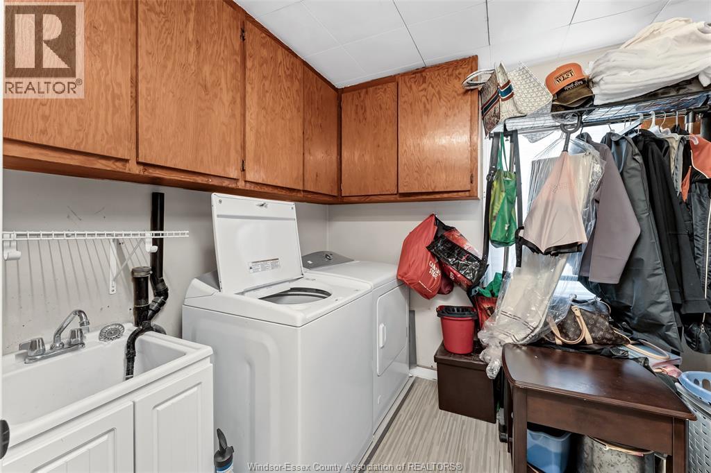 858 LESPERANCE - Image 23