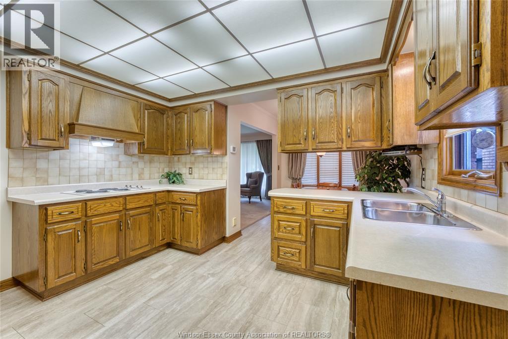 1709 GLADSTONE AVENUE - Image 10