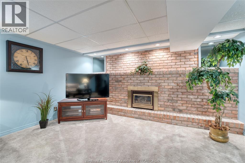 1709 GLADSTONE AVENUE - Image 18