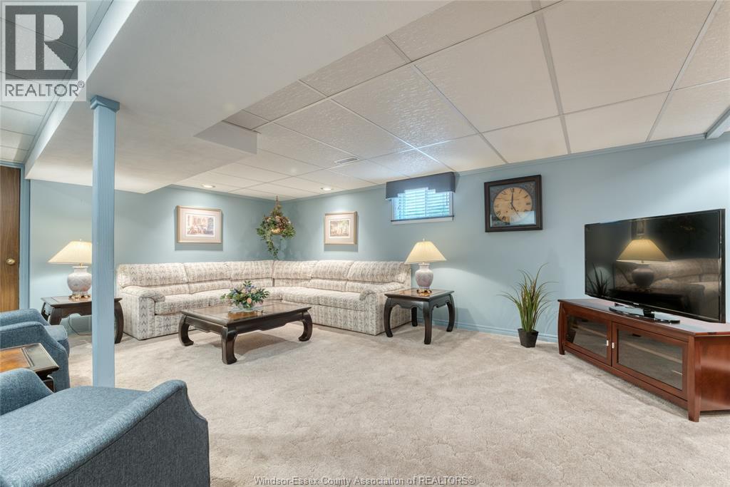1709 GLADSTONE AVENUE - Image 19