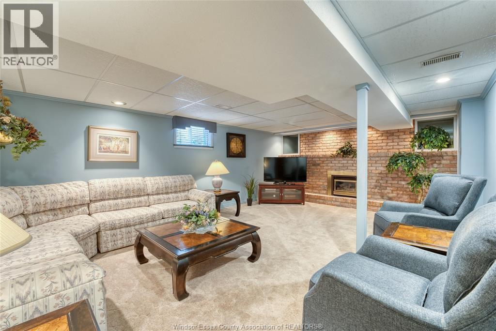 1709 GLADSTONE AVENUE - Image 21