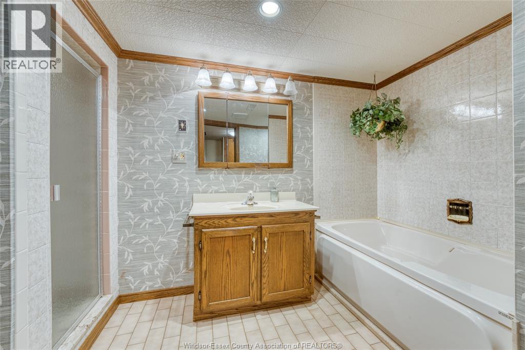 1709 GLADSTONE AVENUE - Image 29