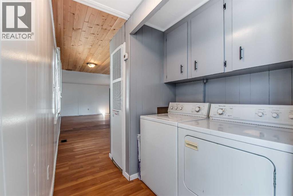 231 Fairchild Street SW - 21