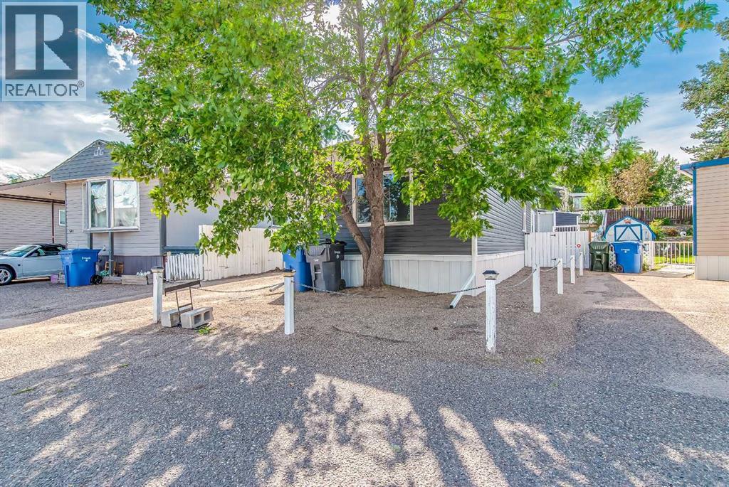 231 Fairchild Street SW - 3