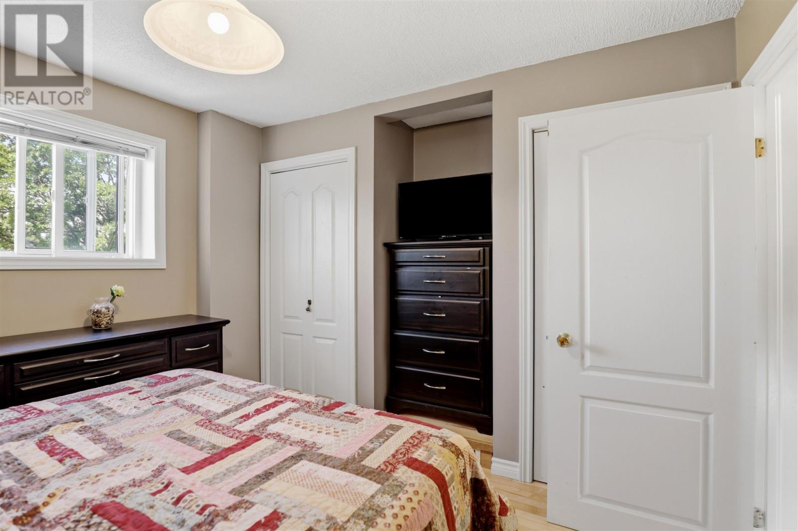 63 Elmwood AVE - Image 12
